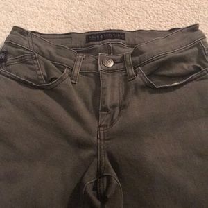 Rock Republic Capris